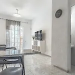 Апартаменти Tenerifeopenhome 3-story Flat Playa Americas *