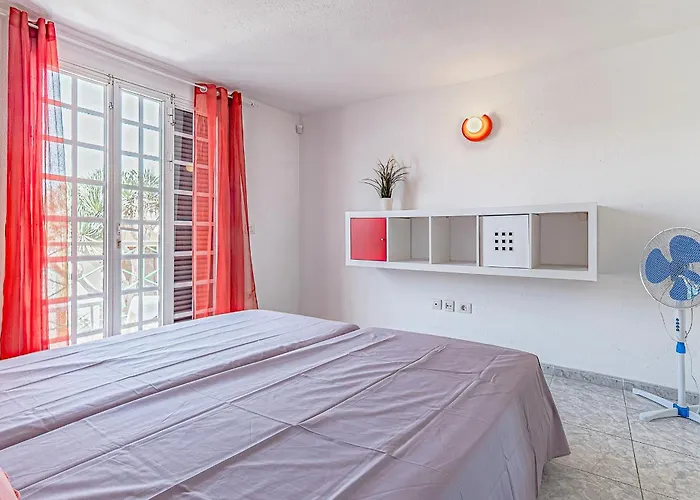 Tenerifeopenhome 3-story Flat Playa Americas 아파트 *