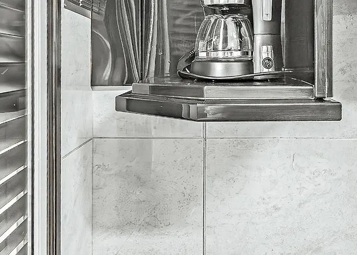 아파트 Tenerifeopenhome 3-story Flat Playa Americas 플라야데라스아메리카스